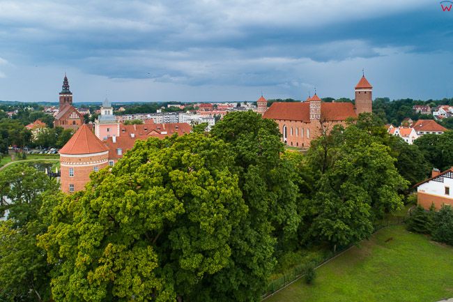 Lidzbark Warminski, zamek biskupĂłw i przedzamcze. EU, pl, warm-maz. Lotnicze